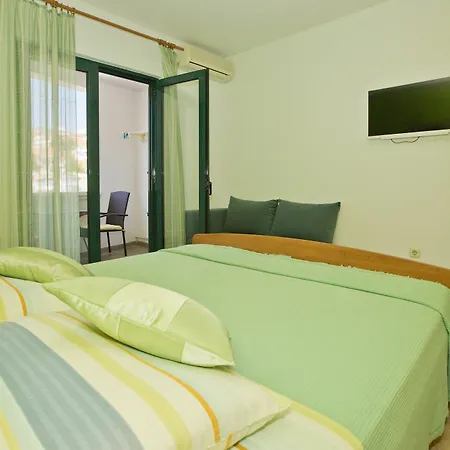 And Art Deco Pape Vendégház 3*